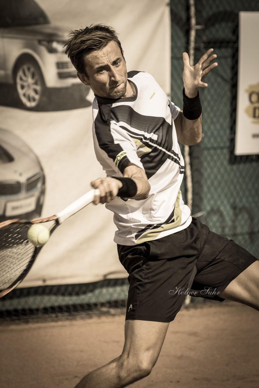 Album: OnCourt - 